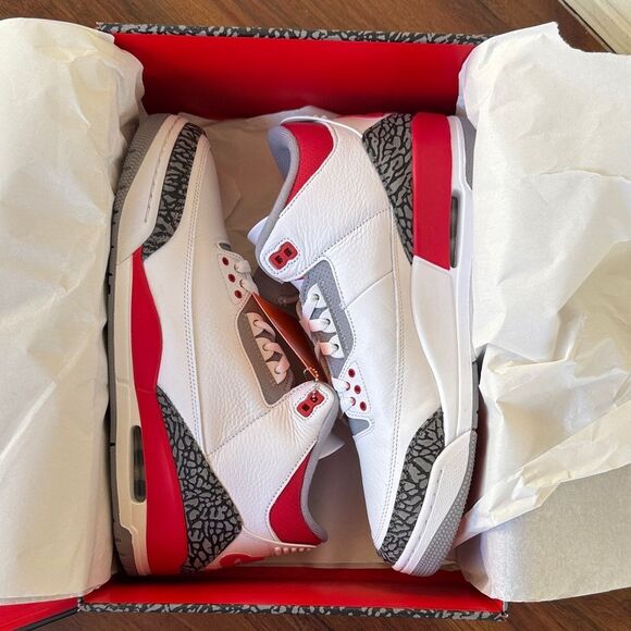 Jordan 3 Fire Red 2022 Sneakers